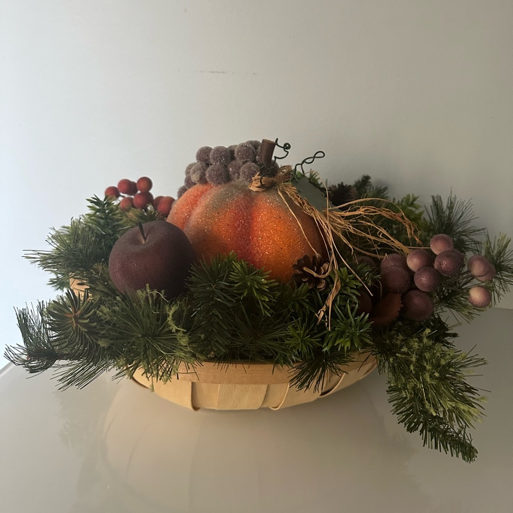 HOME DECOR FALL AUTUMN DECORATIVE FRUIT BASKET 21 x 9 inches